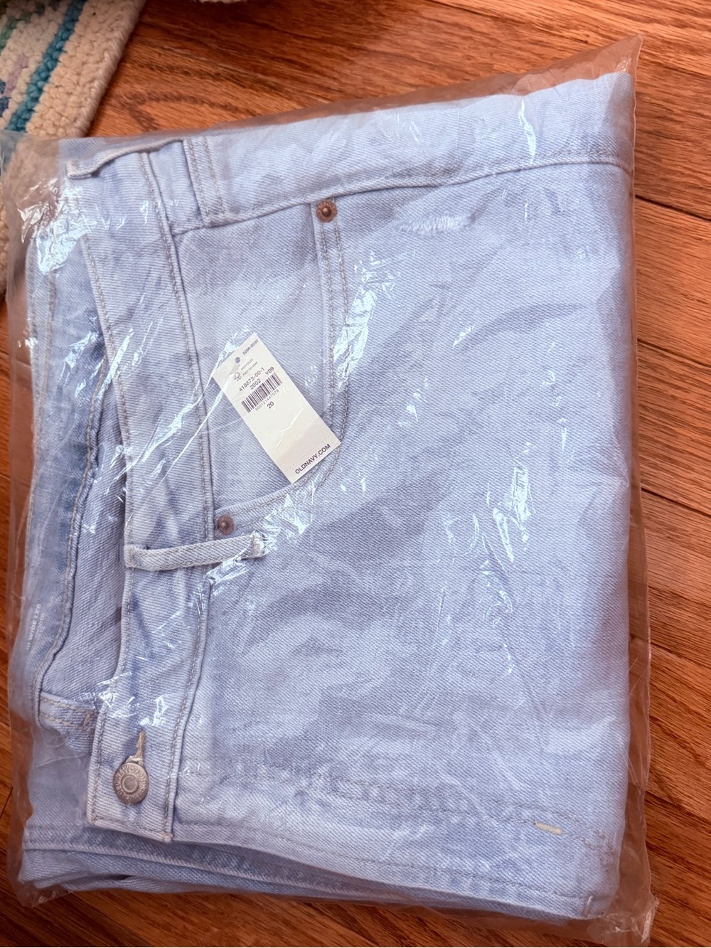 NWT! Old Navy Extra High-Waisted Wide-Leg Crop Jeans - Blue - Size 20